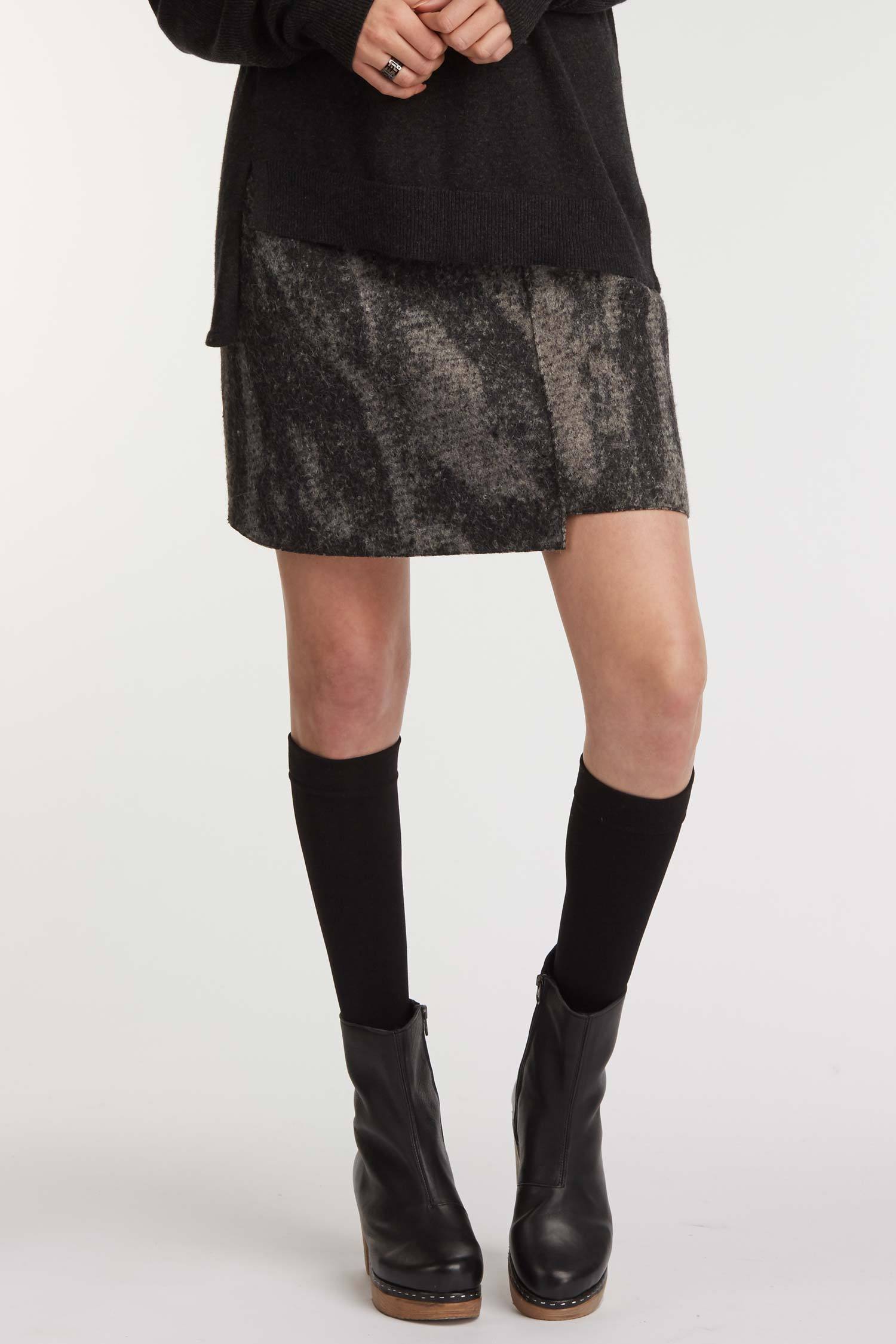 Notch Hem Skirt - Indigenous