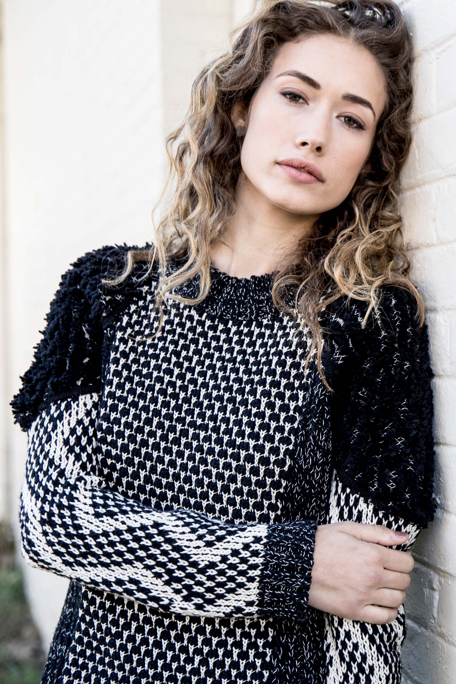 Shaggy Knit Pullover - Indigenous